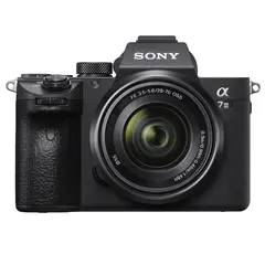 Sony A7 III Kit FE 28-70mm f/3.5-5.6 OSS Kamerapakke med linse
