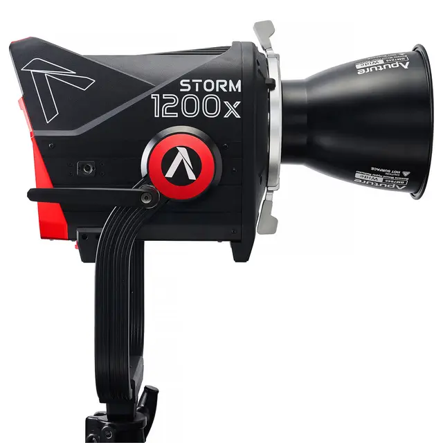 Aputure Storm 1200x Bi-Color LED 2500-10000K 