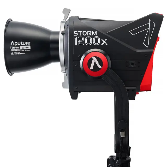 Aputure Storm 1200x Bi-Color LED 2500-10000K 