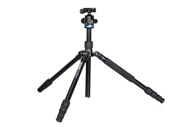 Benro iFoto L AL tripod w IB0 ballhead 