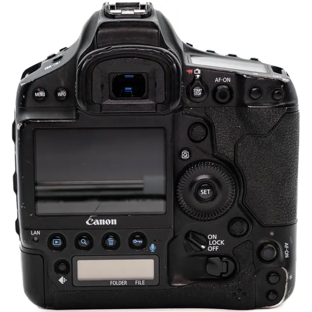 BRUKT Canon EOS 1D X Mark III Tilstand: 4 | 207 000 eksp. 