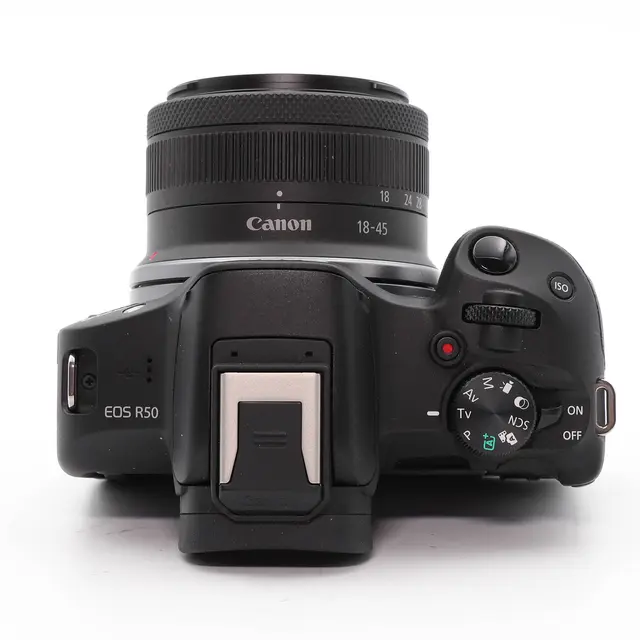 BRUKT Canon EOS R50 kit med RF-S 18-45mm Bruktsalg-Tilstand: 3 