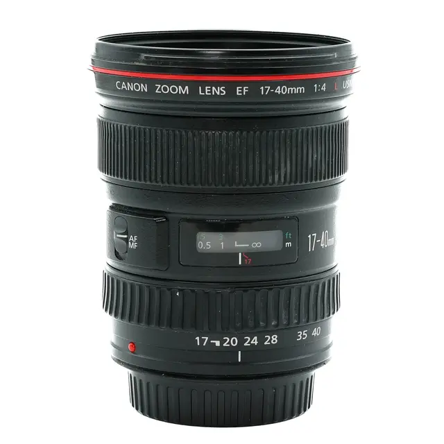 BRUKT Canon EF 17-40mm f/4 L USM Bruktsalg-Tilstand: 4 