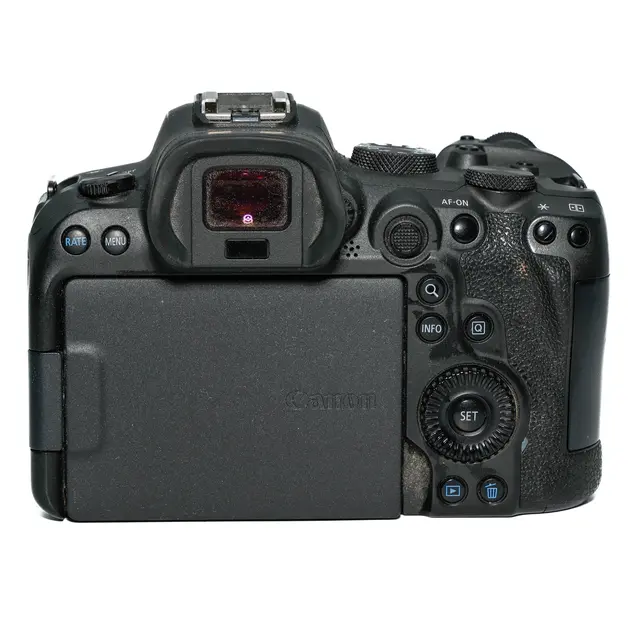 BRUKT Canon EOS R6 Tilstand: 3 |65000 eksp. 