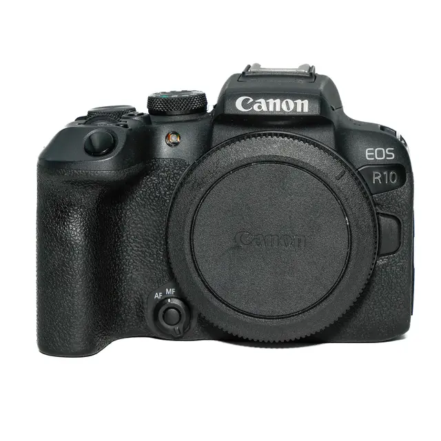 BRUKT Canon EOS R10 Tilstand: 3 |30000 eksp. 