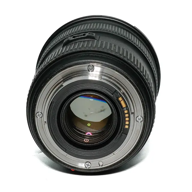 BRUKT Canon EF 24-70mm f/2.8 L USM II Tilstand: 3 | Canon EF 