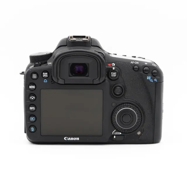 BRUKT Canon EOS 7D Tilstand: 2 | 28 262 eksp. 