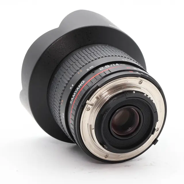 BRUKT Samyang MF 14mm f/2.8 (Nikon F) Bruktsalg-Tilstand: 3 