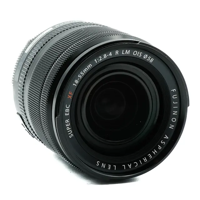 BRUKT Fujifilm XF 18-55mm f/2.8-4RLM Bruktsalg-Tilstand: 3 