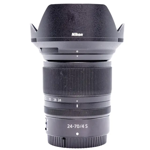 BRUKT Nikon Z7 II m/24-70mm f/4 S Bruktsalg-Tilstand: 2 