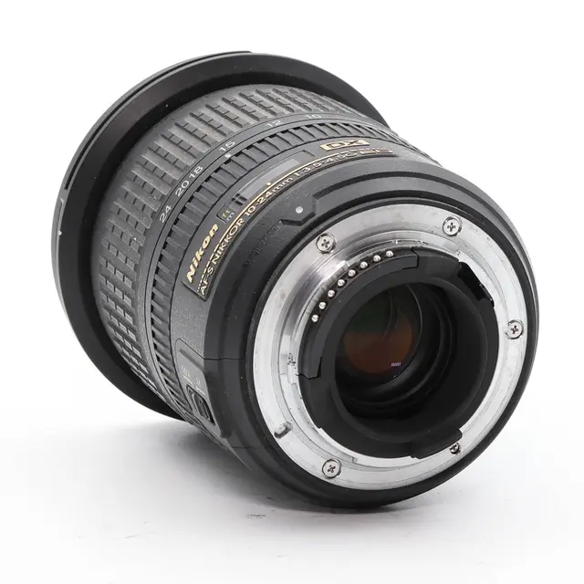 BRUKT Nikon AF-S 10-24mm f/3.4-4.5 G DX Bruktsalg-Tilstand: 3 