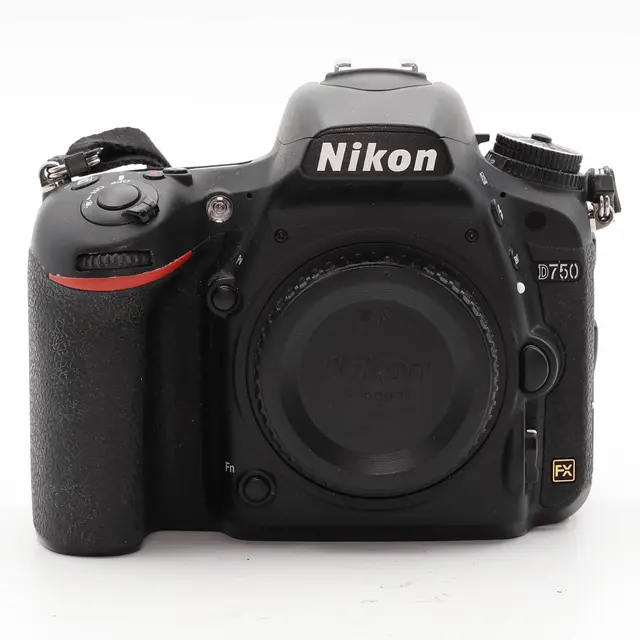 BRUKT Nikon D750 Bruktsalg-Tilstand: 3 