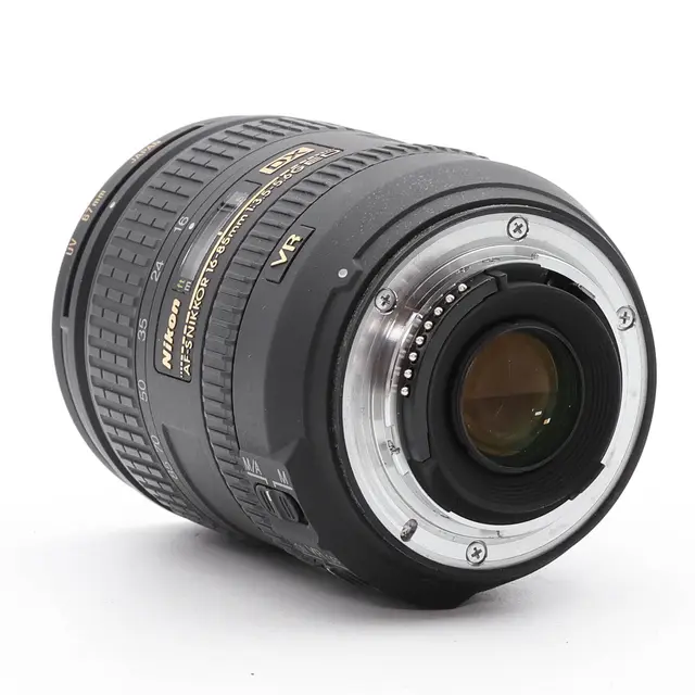 BRUKT Nikon AF-S 16-85mm f/3.5-5.6 G DX Bruktsalg-Tilstand: 2 