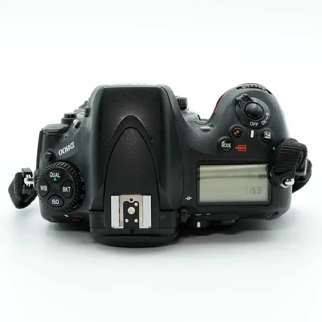 BRUKT Nikon D800 m/ MB-D12 batterigrep Bruktsalg-Tilstand: 3 