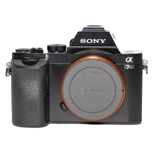 BRUKT Sony A7R Tilstand: 3 |1182 eksp. 