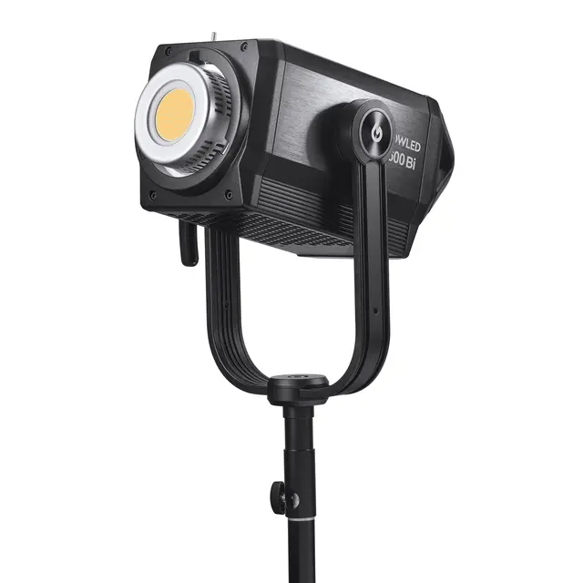 Godox Knowled M600Bi Bi-Color LED Light 2800-6500K. DMX. Bluetooth. 730W 