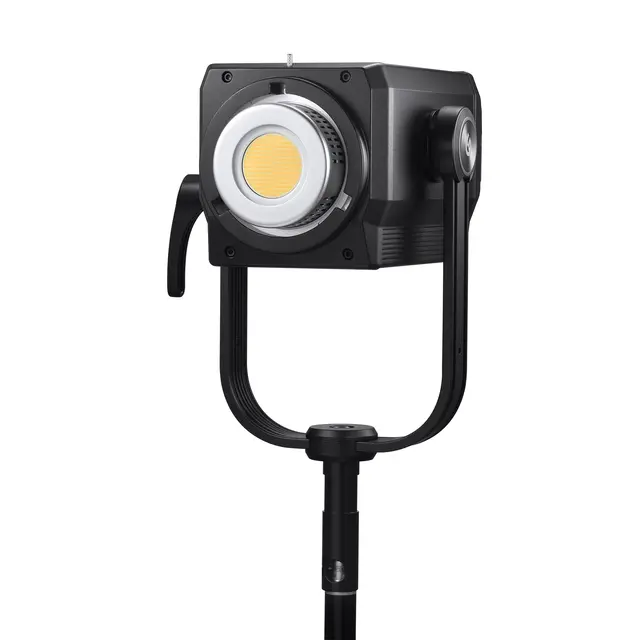 Godox Knowled M600Bi Bi-Color LED Light 2800-6500K. DMX. Bluetooth. 730W 