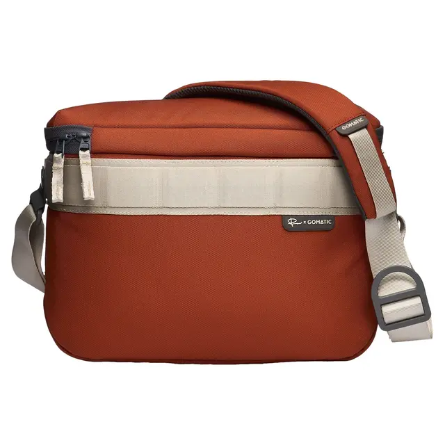 Gomatic Peter McKinnon Luma Slingbag 12L Rust 