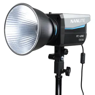 Nanlite FC-120C LED Full Color Spot Ligh 2700-7500K. COB LED lys FM Mount