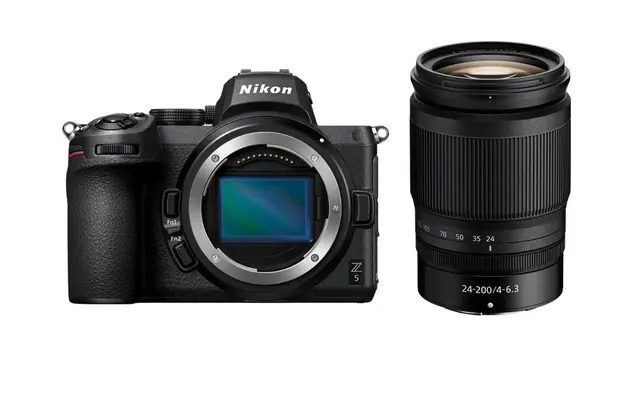 Nikon Z5 VR Z + f/4-6.3 24-200mm NIKKOR