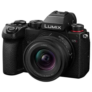 Panasonic Lumix S5D S-R1840 Kit Med S 18-40m f/4.5-6.3