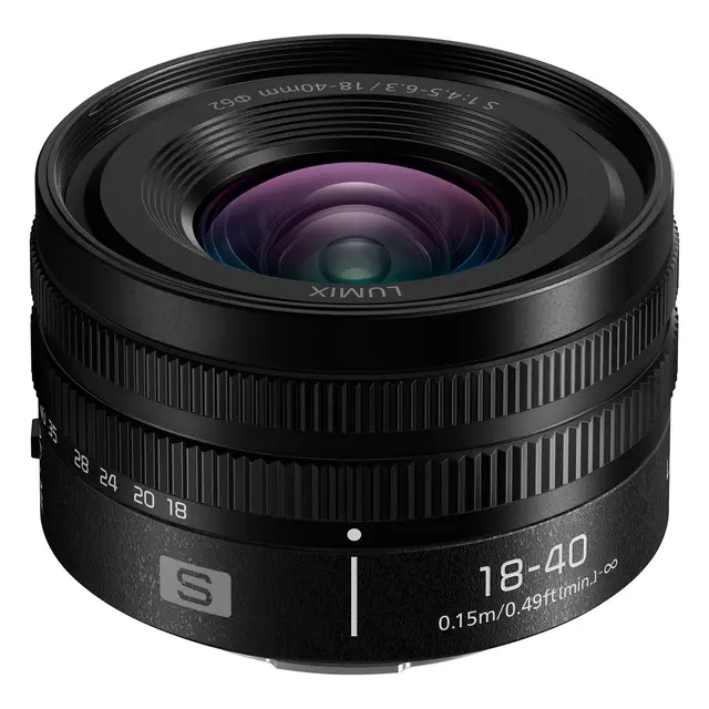 Panasonic Lumix S 18-40mm f/4.5-6.3 