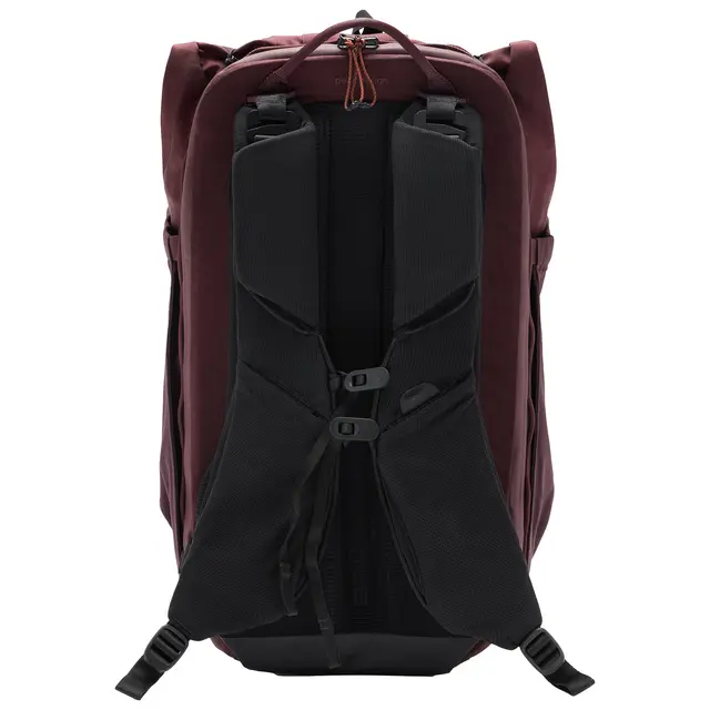 Peak Design Outdoor Backpack 25L Eclipse 25L. Burgunder 