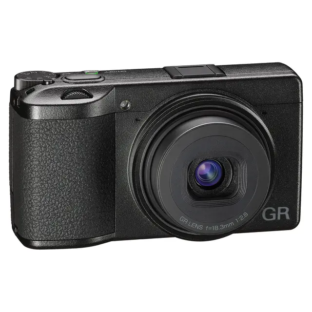 Ricoh GR III Tilsvarende 28 mm for fullformat 