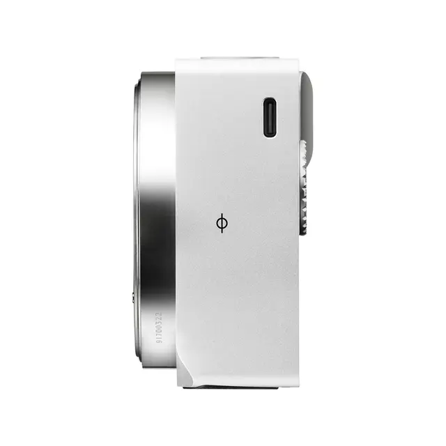 Sigma BF Kamerahus Silver 24,6MP Full-Frame BSI CMOS Sensor 