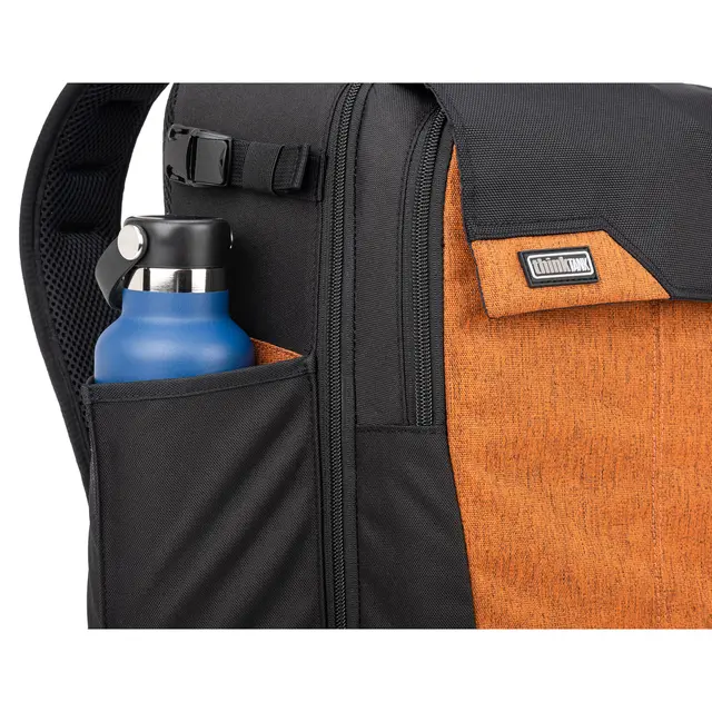 Think Tank Mirrorless Mover Backpack 18L 18L. Campfire Orange 