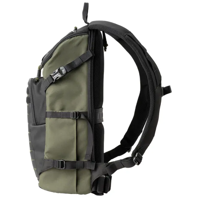 Think Tank DarkLight Backpack 14L, Green 14L. Green 