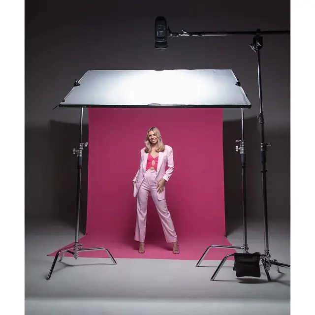 Westcott X-Drop Pro No-Wrinkles Backdrop Dark Pink 2,44 x 3,96 m (8' x 13') 